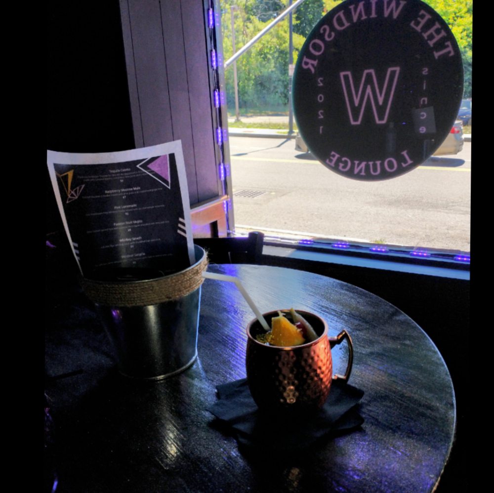 THE WINDSOR LOUNGE Updated September 2024 101 Main St, Chicopee