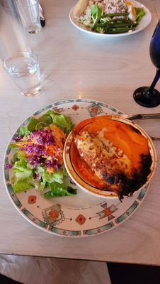 La Cuisine by null