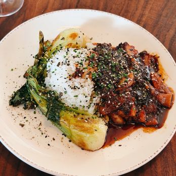 Oakhouse - Wine Bars Near Me - Auburn, California Oakhouse - Wine Bars Near Me - Auburn, California