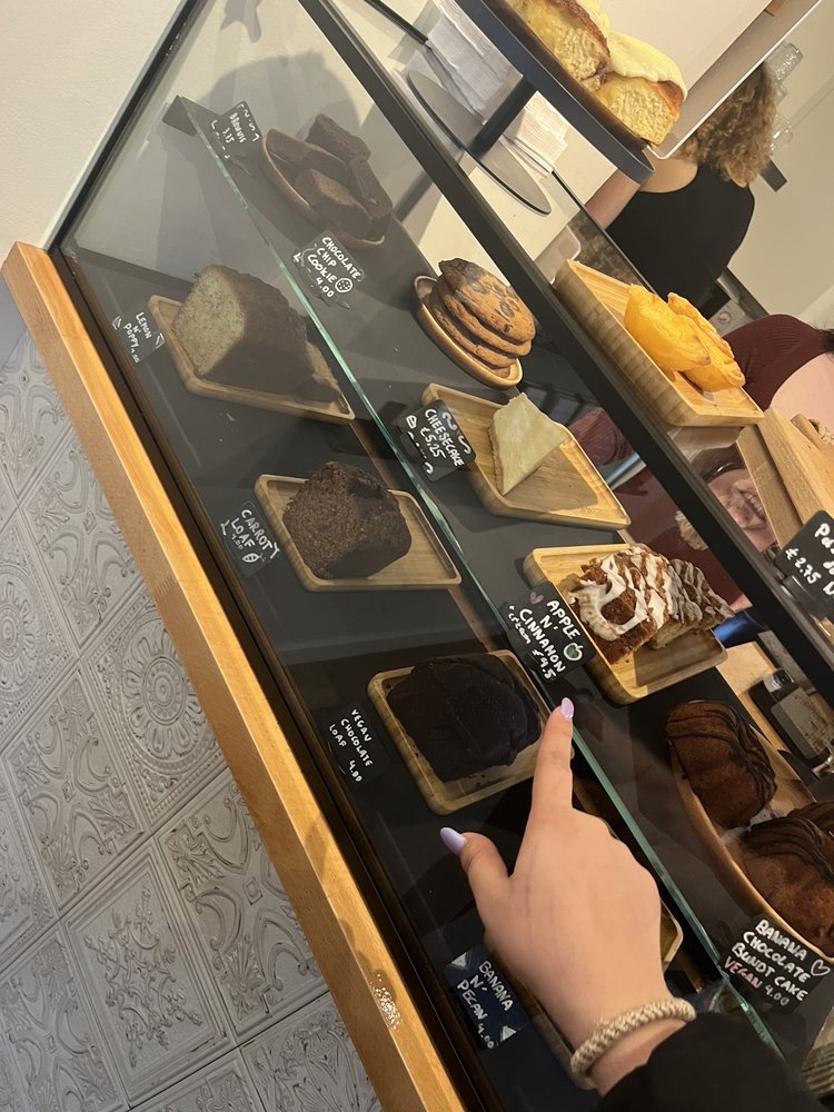 LIEV COFFEE & PASTRY Updated October 2024 Dusartstraat 22