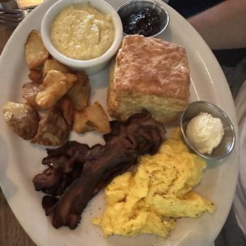 Dai Due - Center Breakfast with bacon - Butcher Near Me - Austin, Texas Dai Due - Center Breakfast with bacon - Butcher Near Me - Austin, Texas