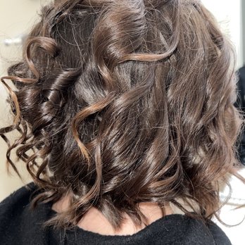 Studio 9 Salon - Sterling Heights - Another angle of what my hair looked like - Hair Salons Near Me - Sterling Heights, Michigan