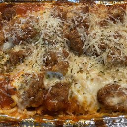 Spaghetti with chicken parm. Spaghetti with chicken parm.