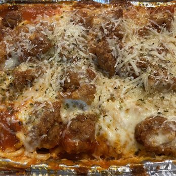 Lombardi's Pizza - Spaghetti with chicken parm. - Chicken Wings Near Me - Towson, Maryland Lombardi's Pizza - Spaghetti with chicken parm. - Chicken Wings Near Me - Towson, Maryland
