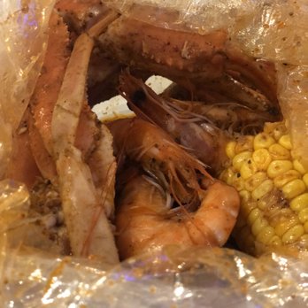 Shaking Crab - Shrimps with Head and Crab Legs Combo - Cajun/Creole Near Me - Virginia Beach, Virginia Shaking Crab - Shrimps with Head and Crab Legs Combo - Cajun/Creole Near Me - Virginia Beach, Virginia
