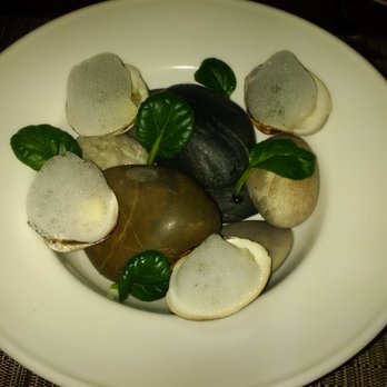 Canoe - St. Lawrence - surf clams with foam - Canadian (New) Near Me - Toronto, Ontario Canoe - St. Lawrence - surf clams with foam - Canadian (New) Near Me - Toronto, Ontario