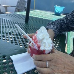 Sweets Ice Cream - Strawberry shortcake