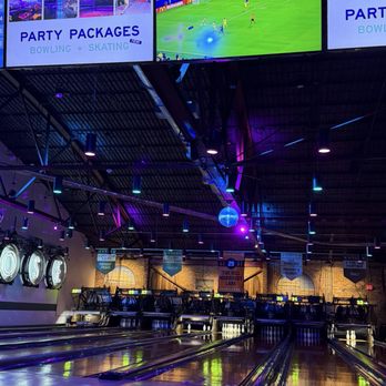 Primrose Lanes - Bowling Near Me - Orlando, Florida