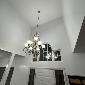 Ultimate Finish Remodeling - Entryway after - Painters Near Me - Lake Zurich, Illinois Ultimate Finish Remodeling - Entryway after - Painters Near Me - Lake Zurich, Illinois