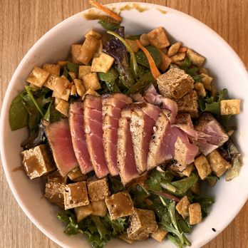 Shu Shu's Asian Cuisine - Ahi Tuna Salad with tofu added - Asian Fusion Near Me - Austin, Texas Shu Shu's Asian Cuisine - Ahi Tuna Salad with tofu added - Asian Fusion Near Me - Austin, Texas