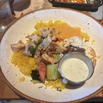 Lazy Dog Restaurant & Bar - New American Near Me - Oak Brook, Illinois