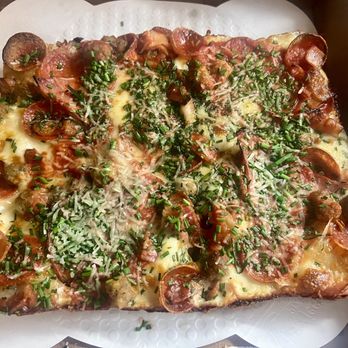 8Mile Detroit Style Pizza - Meat Love (no red sauce) - Pizza Near Me - Toronto, Ontario