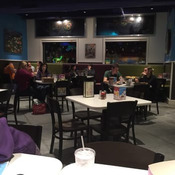 Mellow Mushroom Clearwater - Dining hall - Pizza Near Me - Clearwater, Florida Mellow Mushroom Clearwater - Dining hall - Pizza Near Me - Clearwater, Florida