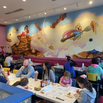 Sugar n’ Spice - Seating area - Diners Near Me - Blue Ash, Ohio Sugar n’ Spice - Seating area - Diners Near Me - Blue Ash, Ohio
