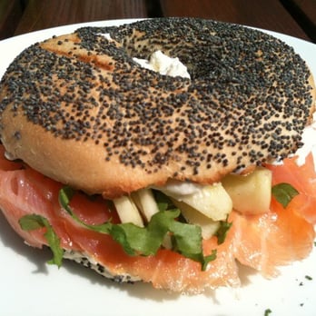 La Tienda del Barrio - Bagelmania - Sandwiches Near Me - Berlin, BE La Tienda del Barrio - Bagelmania - Sandwiches Near Me - Berlin, BE