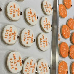 Snack Bandit Desserts - October wedding cutout cookies