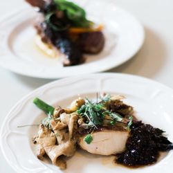 Amos Dean's - Mains