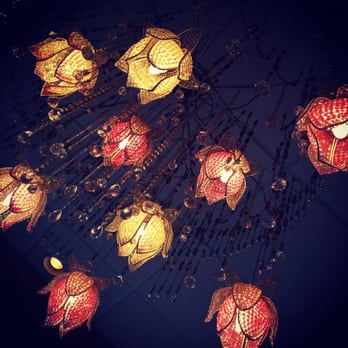 Thai Spice - Beautiful chandelier! - Thai Near Me - Indianapolis, Indiana
