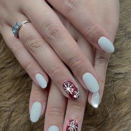 Christmas nails by Lily