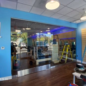 Maximo Glass - Glass & Mirrors Near Me - san jose, California