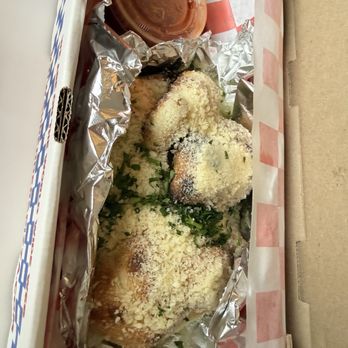 Shredders Pizza - Pizza Near Me - Houston, Texas Shredders Pizza - Pizza Near Me - Houston, Texas