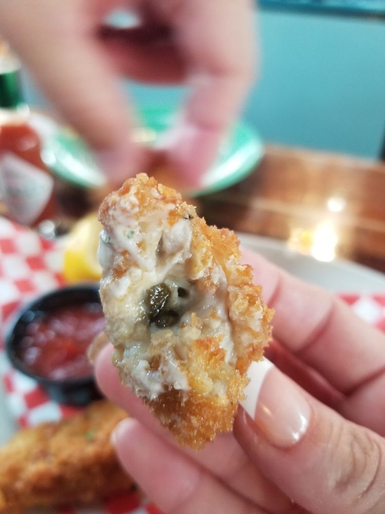 Abalonetti Bar and Grill