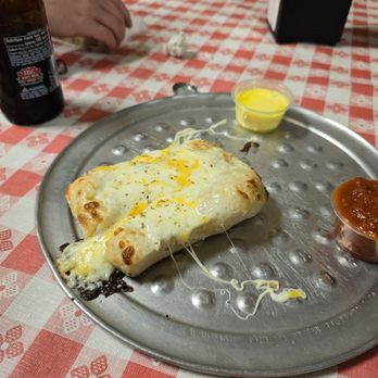 Brick Oven Pizzeria - Cheesy ropes - Pizza Near Me - Omaha, Nebraska