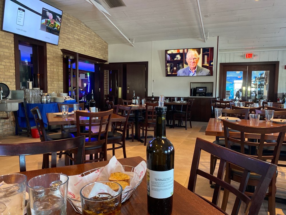 BOSTON FISH MARKET Updated May 2024 799 Photos & 647 Reviews 412 N Milwaukee Ave, Wheeling