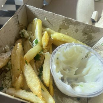 Local Kitchens - garlic fries with Garlic Aioli - Burgers Near Me - San Bruno, California Local Kitchens - garlic fries with Garlic Aioli - Burgers Near Me - San Bruno, California