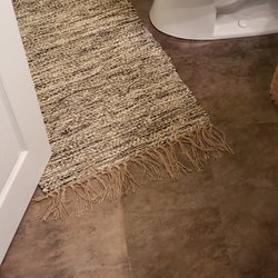The Carpet Barn - Bathroom 3 (4 is not complete yet)