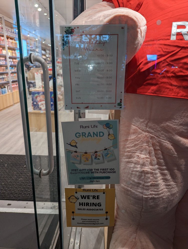 RUMI LIFE Updated September 2024 16 Photos 3766 Junction Blvd
