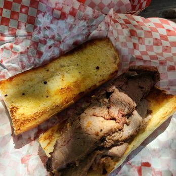 Rileys At Los Rios Rancho - Tri tip sandwich - Fruits & Veggies Near Me - Oak Glen, California
