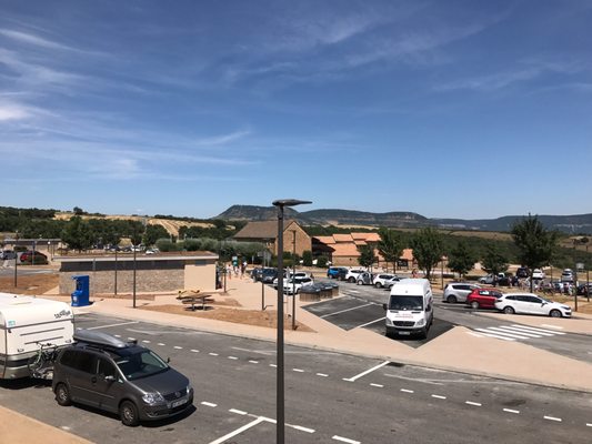 Viaduc de Millau by null