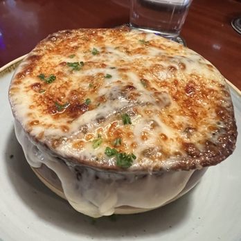 Martin's Tavern - French onion soup - Breakfast & Brunch Near Me - Washington, DC, District of Columbia Martin's Tavern - French onion soup - Breakfast & Brunch Near Me - Washington, DC, District of Columbia