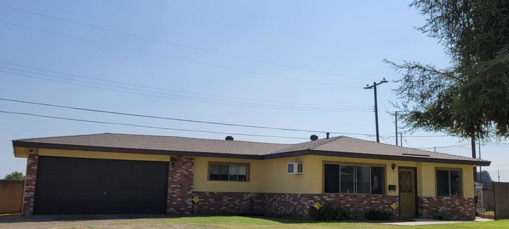 Slide of Lansford Roofing