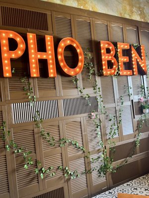 Pho Ben Houston - Heights by null