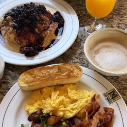 Chorizo Scramble, Creme Brulee French Toast Brunch, Scramble Plate Brunch