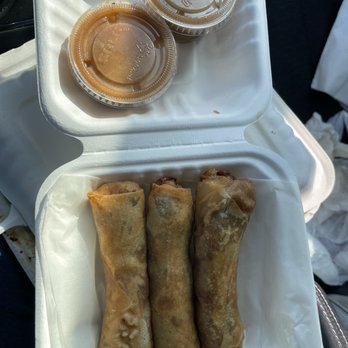 Philly Vegan - Golden Apple Pie Egg Rolls - Vegan Near Me - Richmond, Virginia