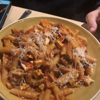 Bella Restaurant - Italian Near Me - Glendale, Rhode Island