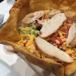 Bistro 1908 - Daily special - taco salad bowl