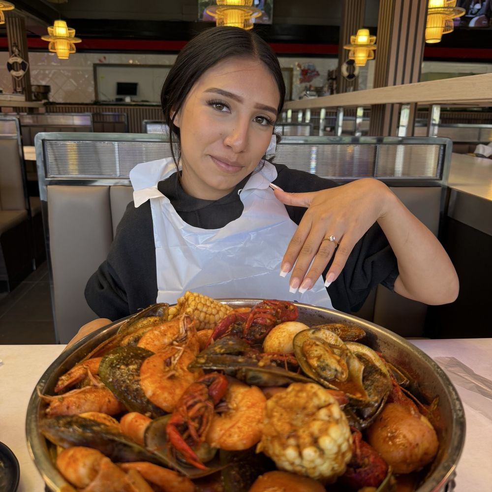 Ocean 9 Crab - Seafood Near Me - Milpitas, California