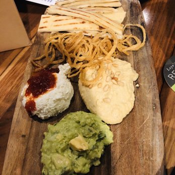 BRU Burger Bar - Carmel - Triple dip - hummus - Burgers Near Me - Carmel, Indiana