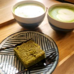 Matcha Café Wakaba - Matcha brownie