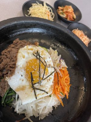 Seoul Mama Bloomington by null