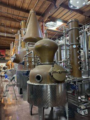 Los Angeles Distillery by null