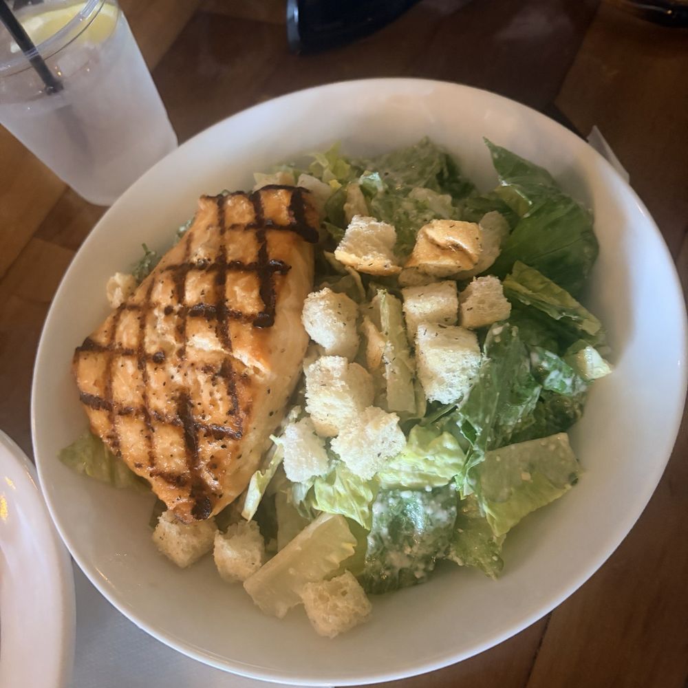 Grilled Salmon Caesar Salad Grilled Salmon Caesar Salad