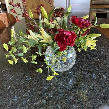 Peony Design Studio - Floral arrangement - Florists Near Me - Pleasant Valley, New York Peony Design Studio - Floral arrangement - Florists Near Me - Pleasant Valley, New York