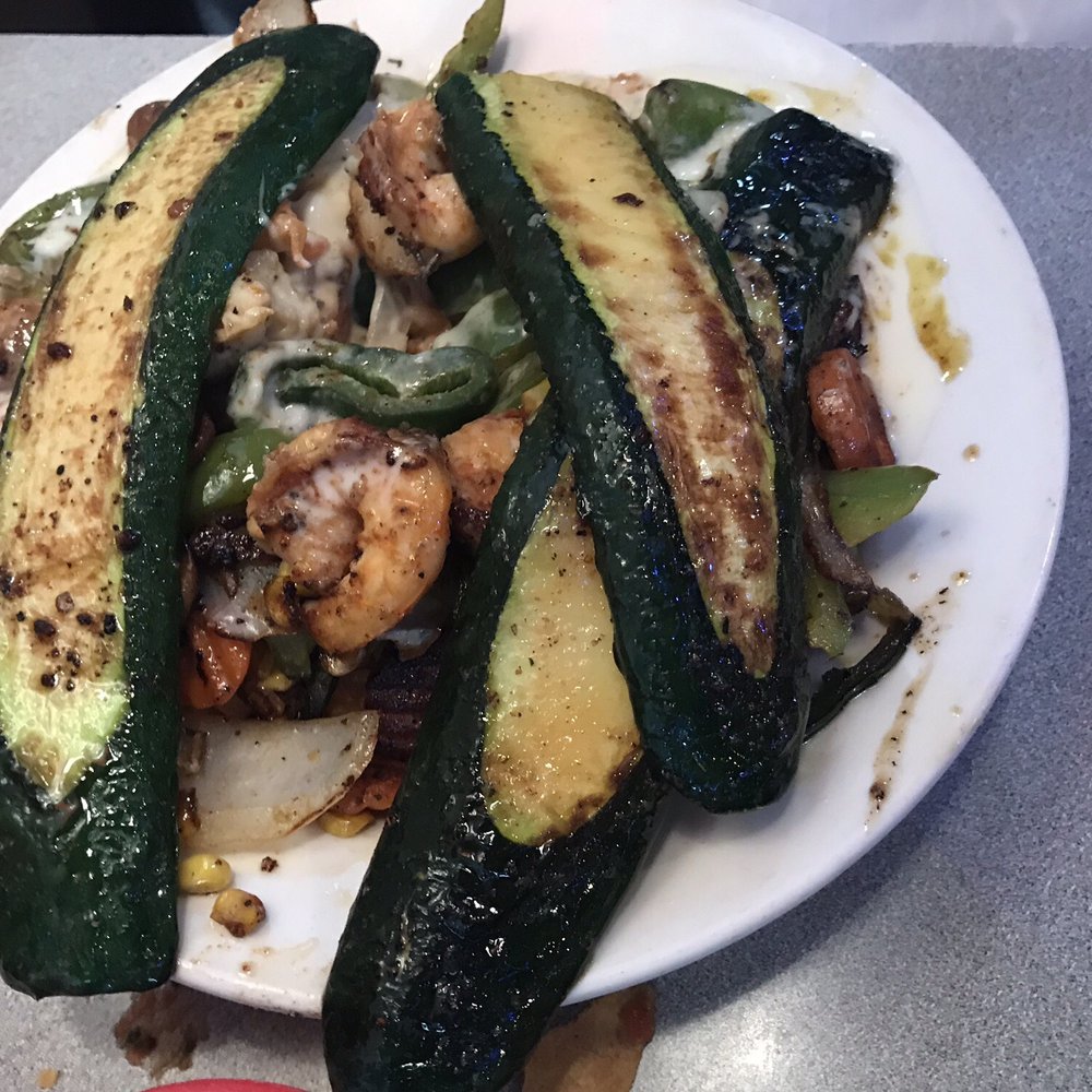 Mi Casa Mexican Restaurant - Robin's vegetable bowl with shrimp added. - Mexican Near Me - Gainesville, Texas Mi Casa Mexican Restaurant - Robin's vegetable bowl with shrimp added. - Mexican Near Me - Gainesville, Texas
