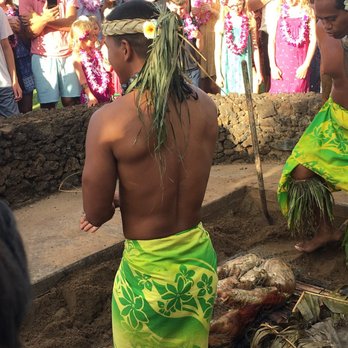 Maui Nui Luau - Performing Arts Near Me - Lahaina, Hawaii