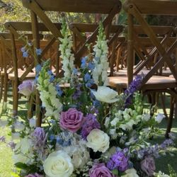 Jolie Fleur - Aisle marker